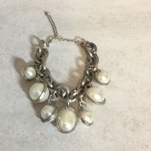 Silver heavy chain with chunky Pearl drop bracelet